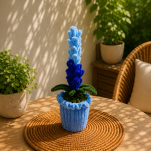 Pipe Cleaner Blue Gradient Hyacinth Potted Sculpture